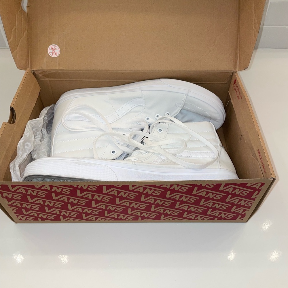 Men's Vans Sk8 Hi White White Canvas High Top 751505 Size
Men 12